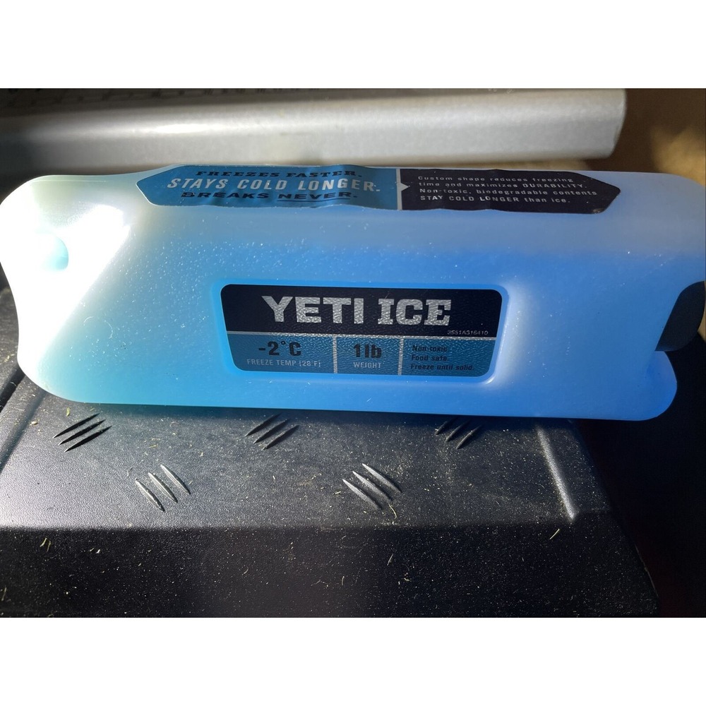 YETI ICE 1 lb ICE PACK , Very good condition